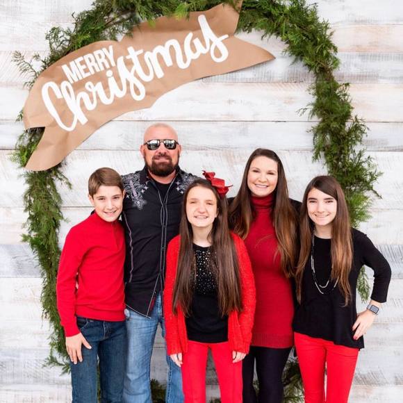 Meet your Posher, Jolene - Picture 1 of 1